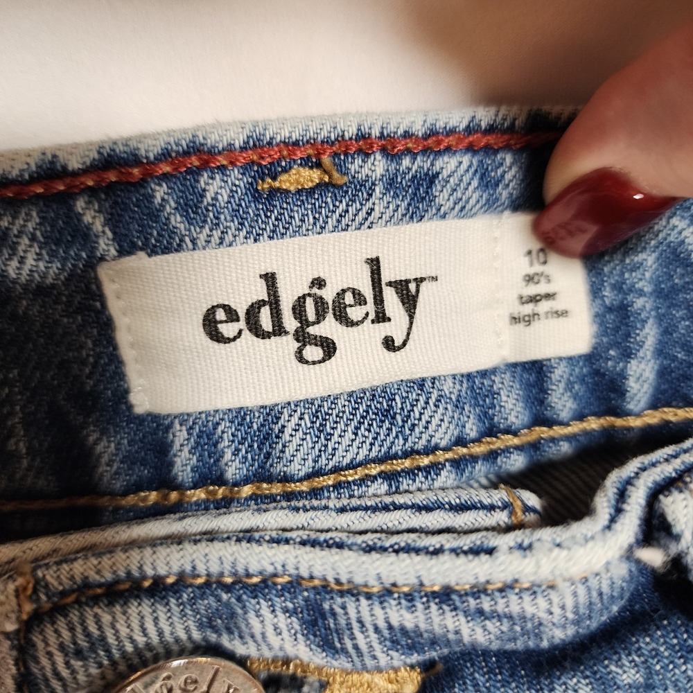 Edgely 90's High Rise Taper Studded Distressed Womens 10 Short Jeans - Picture 6 of 11